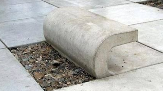 peeled-concrete-seat